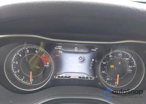 2020 Jeep Cherokee Limited 4X4 z USA, uszkodzony, nr VIN 1C4PJMDX5LD622911